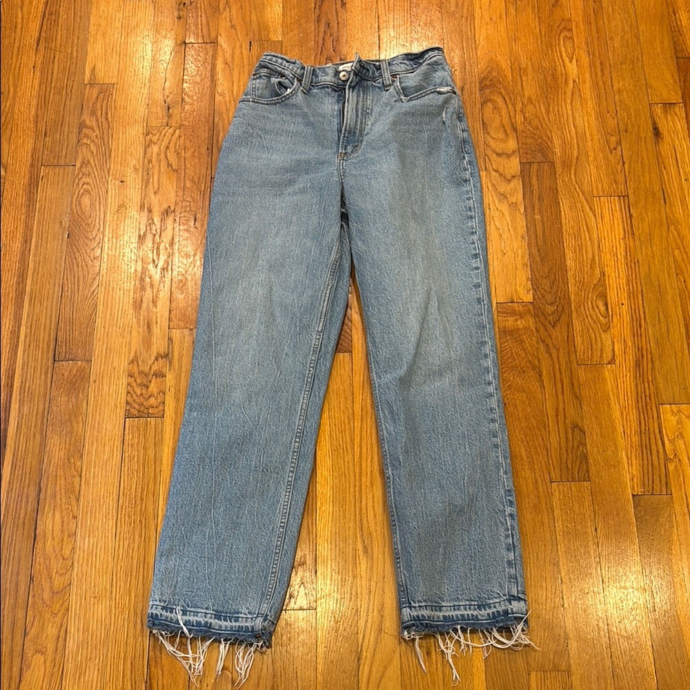 Abercrombie 90s Straight Ultra High Rise Jeans